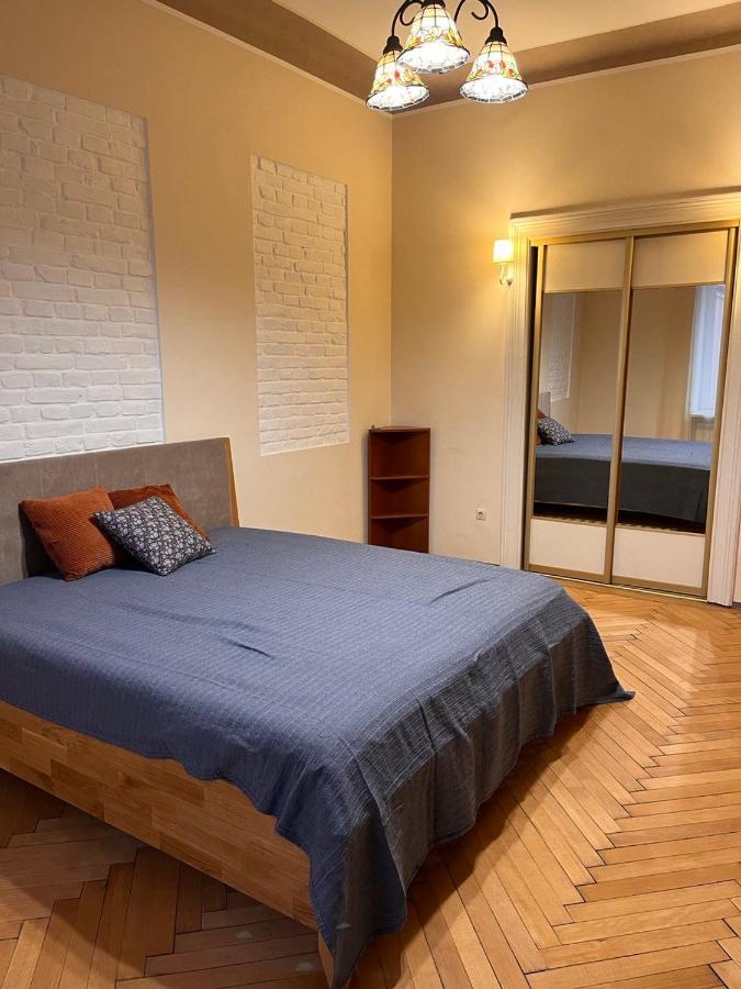 Happy Apartment On Kopernik 30 Львів Екстер'єр фото